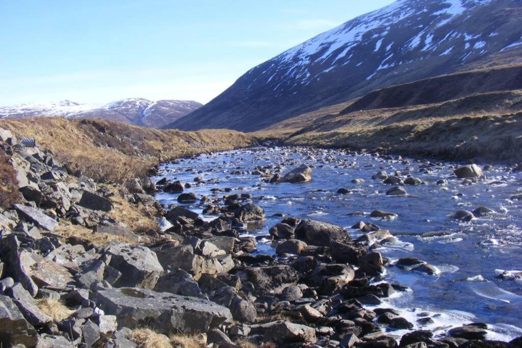Glas Doire Lodge, Glen Roy Nature Reserve Roybridge Eksteriør billede